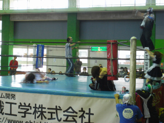R7221017.jpg