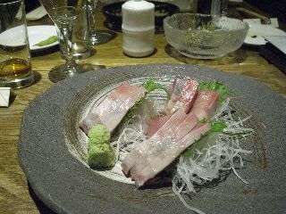 R7222357_2.jpg