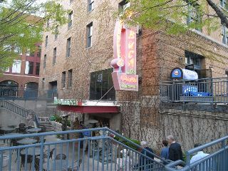 R7222972.jpg
