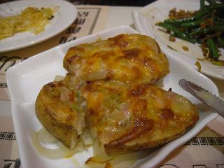 R7224689_2.jpg